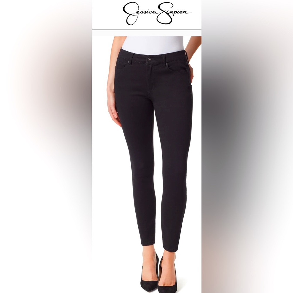 Jessica Simpson Ladies skinny jeans size 6